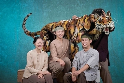 “본능으로 움직여야 진짜 호랑이”…‘라이프 오브 파이’ 퍼펫티어의 무대 비밀