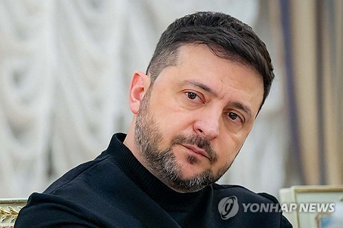 젤렌스키 “러, 에너지 시설 공격 멈추면 우리도 중단”…조건부 호응 시사