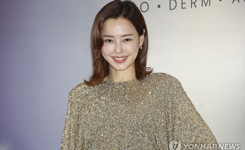 배우 이하늬, 세무조사로 60억 원 추가 납부… 소속사 