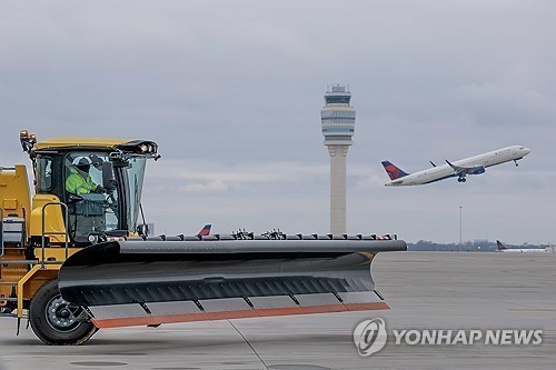 미국 초강력 겨울 폭풍에 미주 노선 차질… 국적 항공사 18편 결항