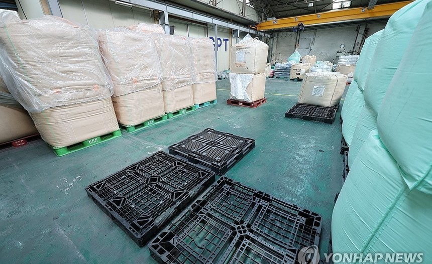 중동발 나프타 대란 속 LG화학 러시아산 첫 도입…‘임시 해법’ 한계도