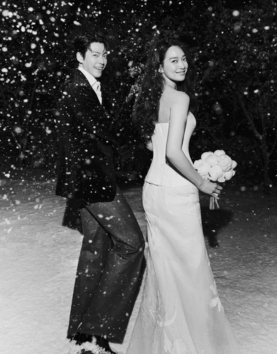 신민아·김우빈, 오늘 결혼…10년 열애 결실 맺는다