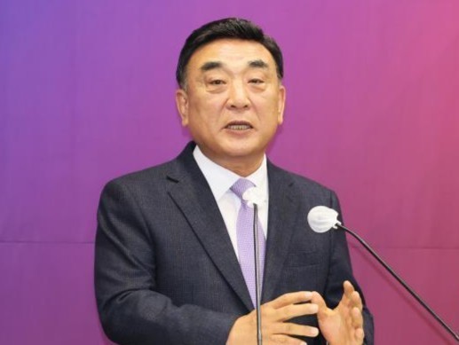 울산 시내버스 이용객 증가…김두겸 “노선 개편 효과 입증”