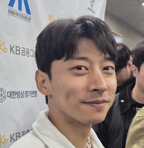‘빙판의 쇼맨’ 곽윤기, 은퇴 선언…“30년 여정, 후회 없다”