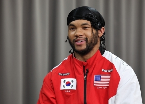 NFL 스타 카일러 머리, 첫 한국 방문… “한국계라는 사실이 자랑스럽다”