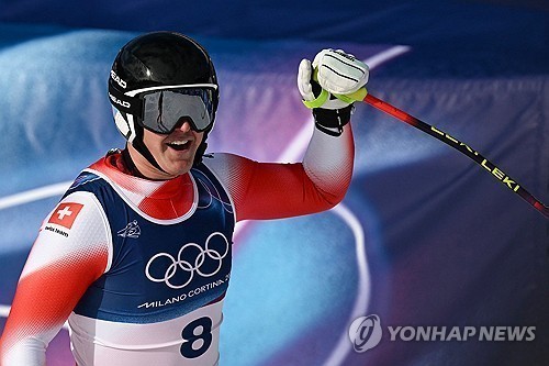 스위스 폰 알멘, 밀라노·코르티나담페초 동계올림픽 첫 금메달 주인공