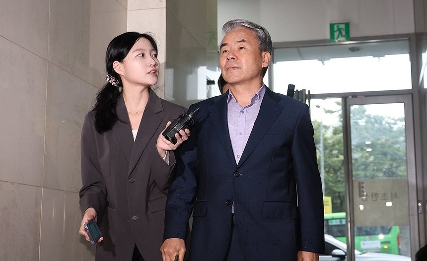 이종섭 전 국방장관, 특검 4차 소환 조사…“재수사 없었고 외압도 사실 아냐”