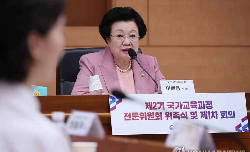 ‘금거북이 의혹’ 이배용 전 국가교육위원장, 특검 출석 또 불응…구속 가능성 거론