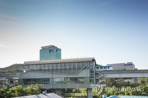 용인시, ‘경전철 수요예측 부실’ 전 시장·한국교통연구원에 257억 손배 청구