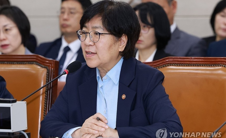 정은경 복지부 장관 “마음투자사업, 자살 고위험군 중심으로 개편”