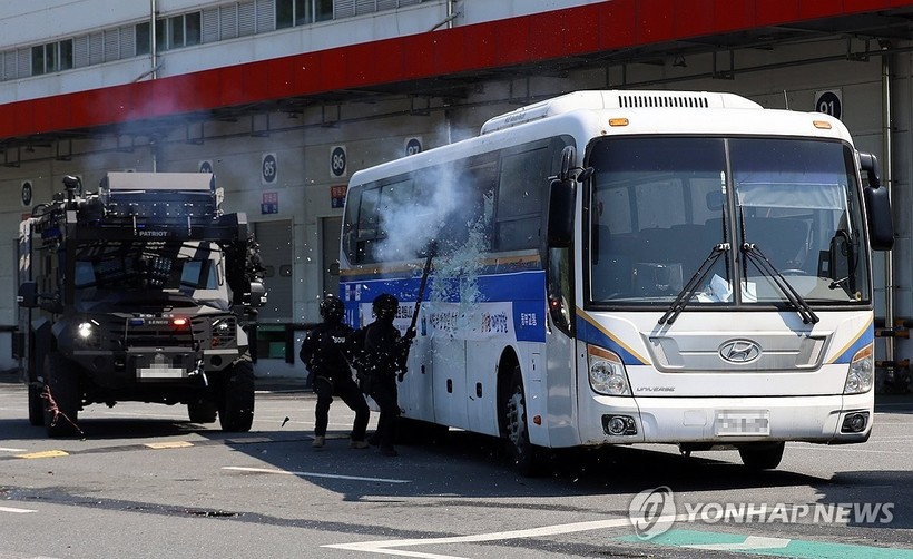 “불법 드론 화생방 테러·버스 인질극 대응”…대전경찰, 선거 앞 대테러 훈련
