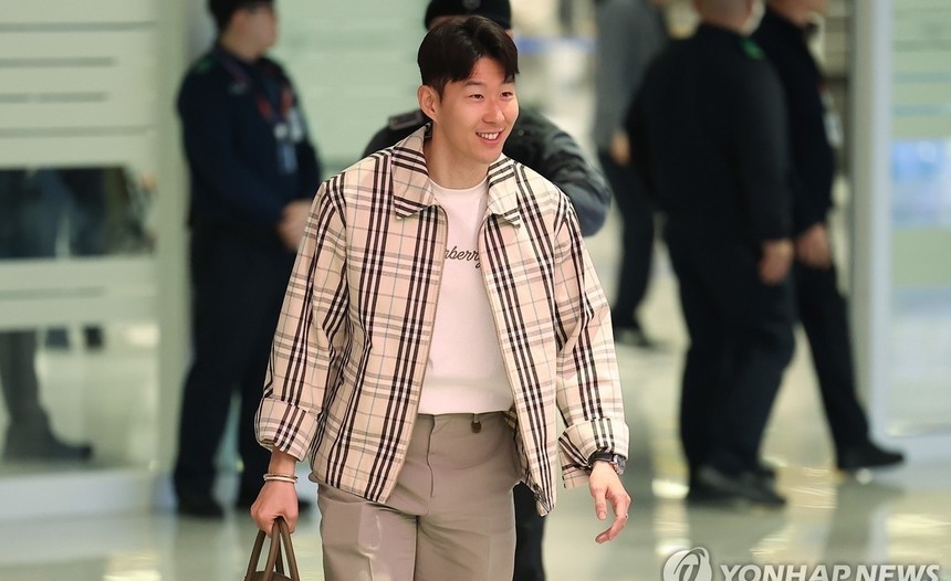 손흥민 비롯한 영국파 귀국…북중미 월드컵 본선행 조기 확정 도전