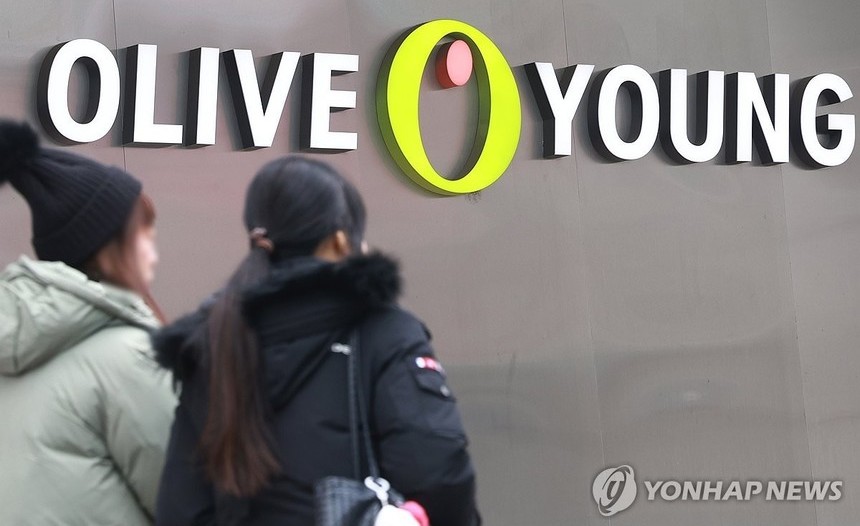 CJ올리브영 매출 5.8조 돌파…외국인·K뷰티 열풍에 22% 성장