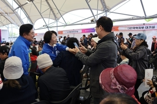 경기지사 선거 본격전…여야 후보 주말 총력 유세 돌입