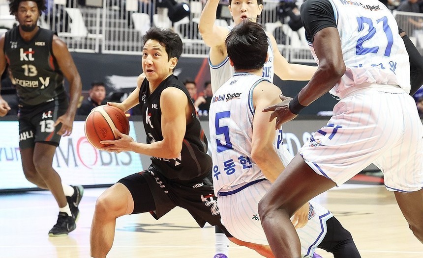 수원 KT, 대구 한국가스공사에 1차전 패배…허훈·문정현 