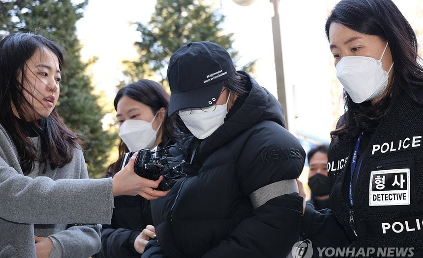 19개월 딸 굶겨 숨지게 한 친모…검찰, ‘아동학대살해’ 적용 기소