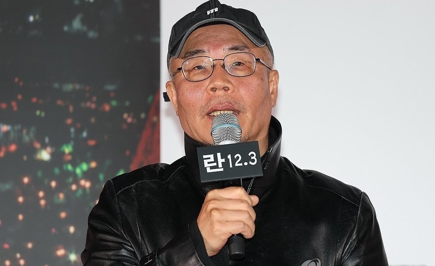 이명세 감독, ‘란 12.3’로 귀환…비상계엄 기록 담은 시네마틱 다큐