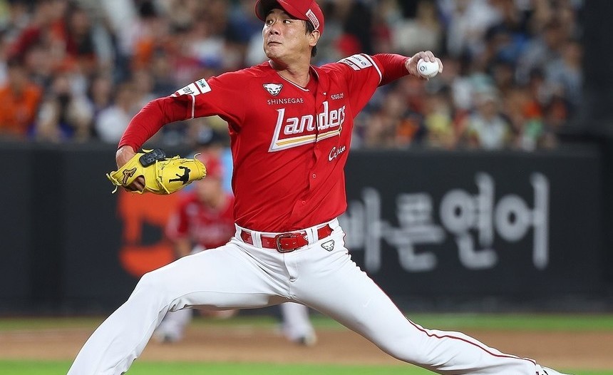 ‘150㎞의 귀환’…김광현, 류현진과의 첫 선발 맞대결서 완승
