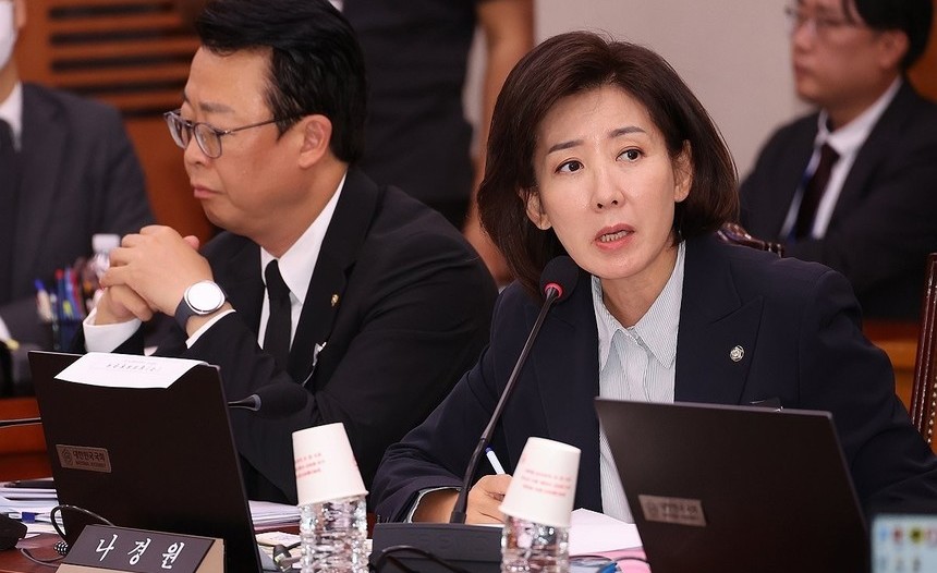 “이 입법, 고맙지 않다”…성범죄 피해자 변호사, 검찰 개혁안에 작심 비판
