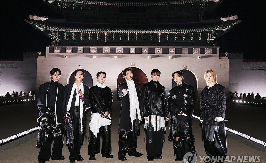 BTS 공연 효과…경복궁 관람객 5만 돌파, 전통문화 관심 폭발