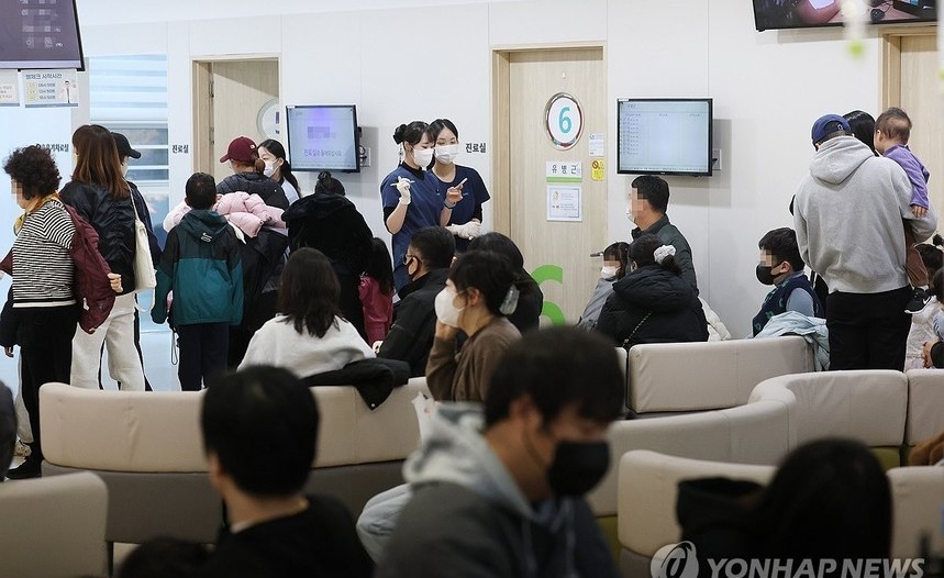 서울시, 인플루엔자 급증 경고…“학령기 확산 심각, 예방접종·마스크 착용 당부”